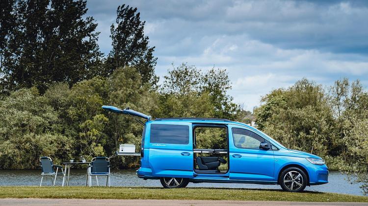 VOLKSWAGEN CADDY CALIFORNIA MAXI DIESEL ESTATE 2.0 TDI 122 5dr DSG [Tech Pack]