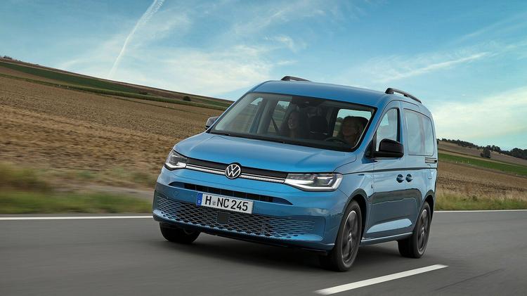 VOLKSWAGEN CADDY CALIFORNIA MAXI DIESEL ESTATE 2.0 TDI 122 5dr DSG [Tech Pack]