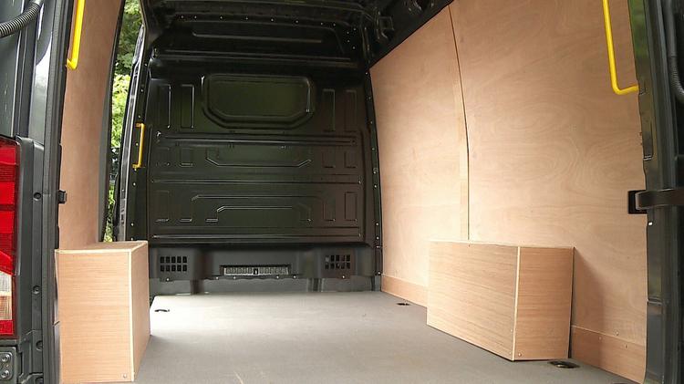 VOLKSWAGEN CRAFTER CR35 LWB DIESEL 4MOTION 2.0 TDI 177PS Commerce High Roof Van Auto