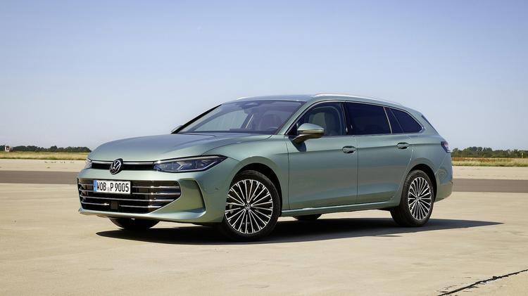 VOLKSWAGEN PASSAT 1.5 TSI Life 5dr DSG