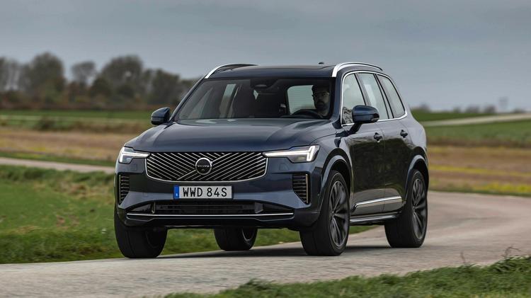 VOLVO XC90 ESTATE 2.0 B5P [250] Ultra Dark 5dr AWD Geartronic