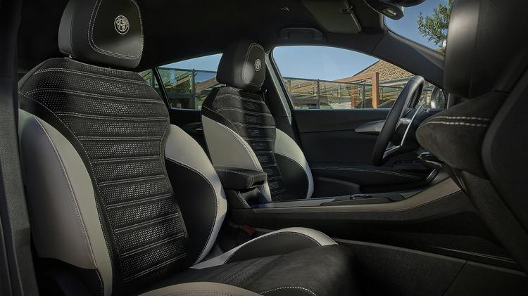 ALFA ROMEO TONALE HATCHBACK 1.5 MHEV Ti 5dr Auto