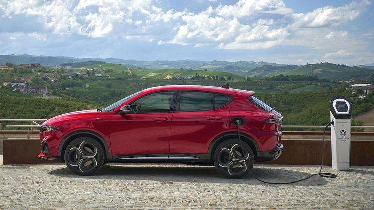 ALFA ROMEO TONALE HATCHBACK 1.3 PHEV 5dr Auto