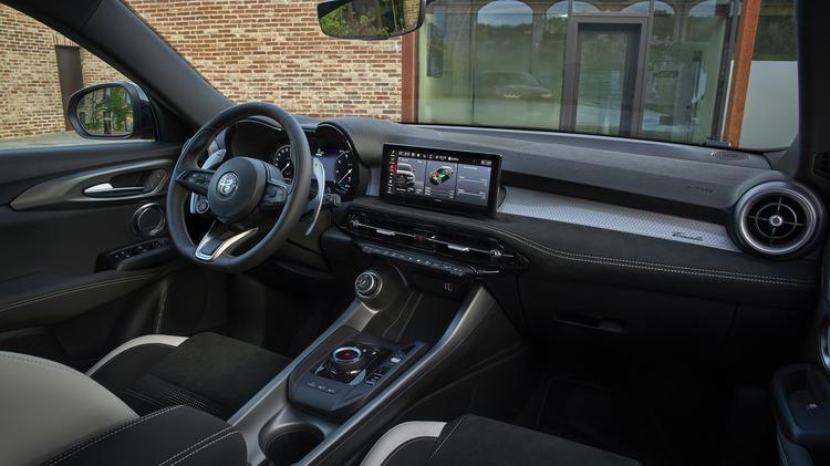 ALFA ROMEO TONALE HATCHBACK 1.3 PHEV 5dr Auto