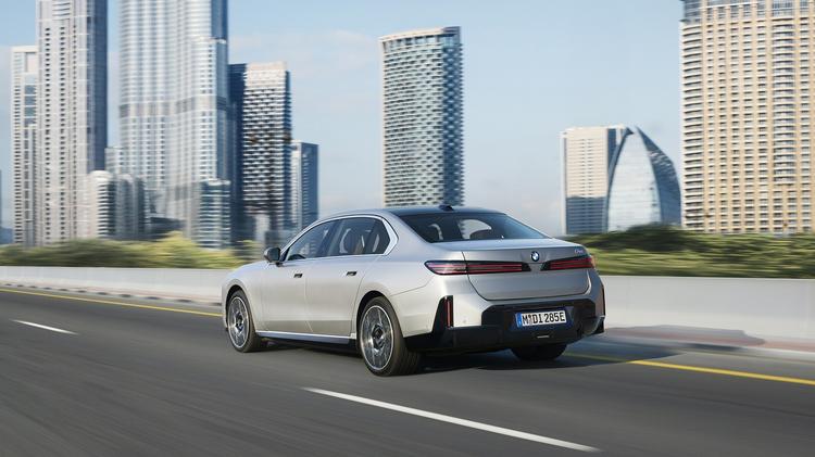 BMW I7 SALOON 400kW xDrive60 M Sport 105.7kWh 4dr Auto [Ulti Pk]