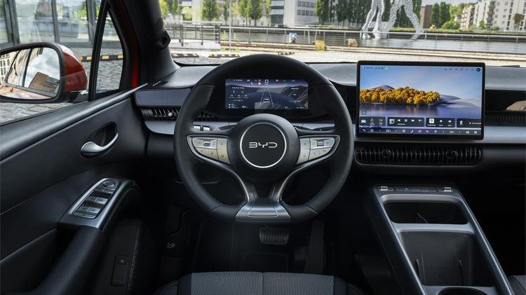 BYD DOLPHIN G HATCHBACK 1.5 DM-i Active 5dr Auto