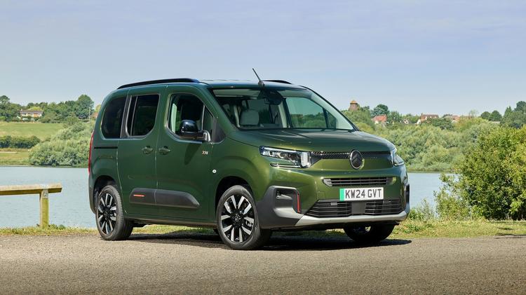 CITROEN BERLINGO 100kW Plus M 52kWh 5dr Auto