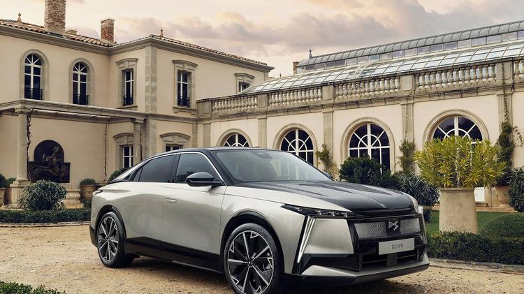 DS No8 ESTATE 191kW Pallas 74kWh 5dr Auto