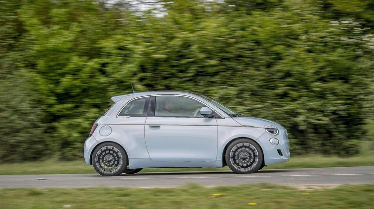 FIAT 500 ELECTRIC HATCHBACK 87kW Icon 42kWh 3dr Auto