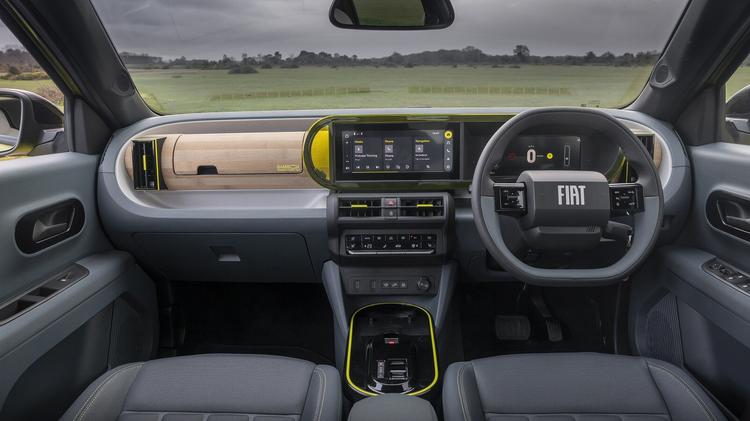 FIAT GRANDE PANDA ELECTRIC HATCHBACK 83kW La Prima 44kWh 5dr Auto