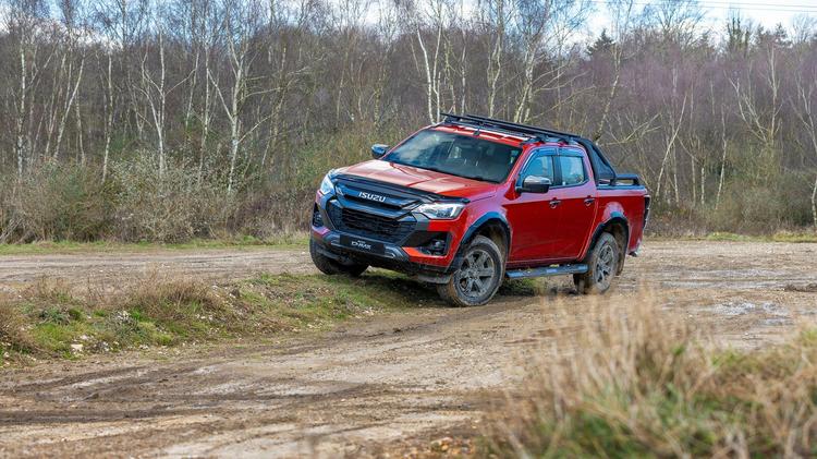 ISUZU D-MAX DIESEL 1.9 V-Cross Double Cab 4x4