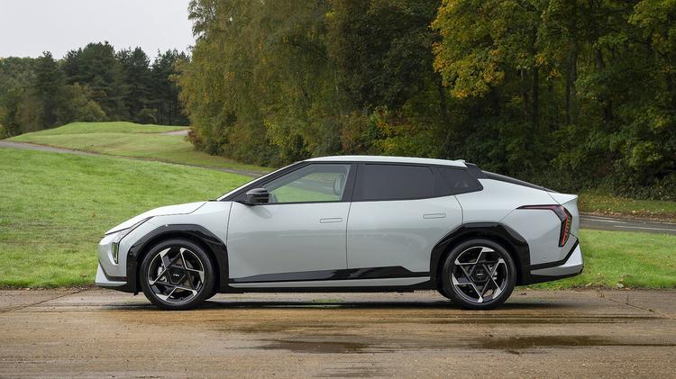 KIA EV4 150kW Air 81kWh 5dr Auto