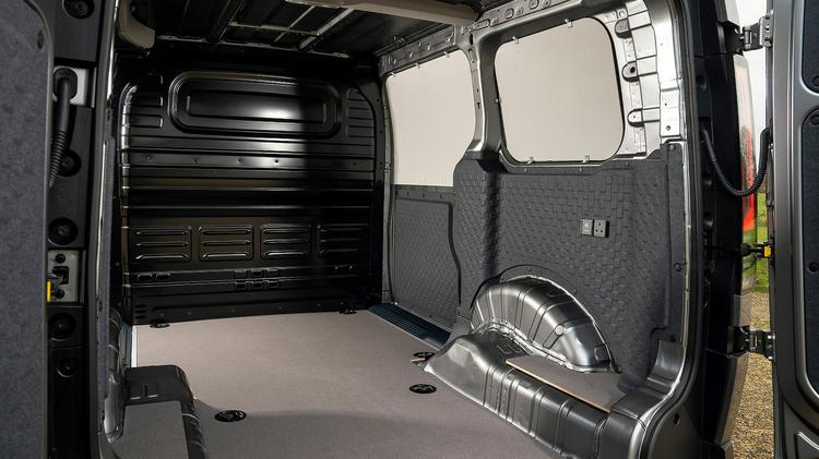KIA PV5 CARGO L1 ELECTRIC 89kW Plus Standard Range 52kWh H1 Van Auto