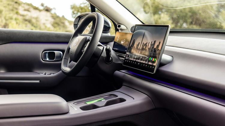 LEAPMOTOR C10 ELECTRIC ESTATE 160kW 70kWh 5dr Auto [11 kWCh]