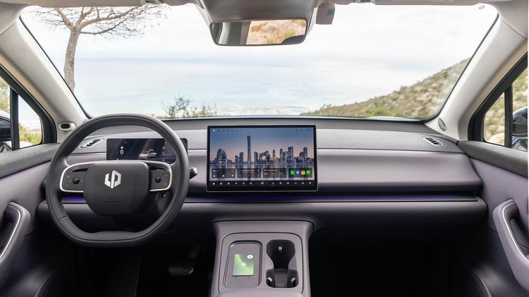 LEAPMOTOR C10 ELECTRIC ESTATE 160kW 70kWh 5dr Auto [11 kWCh]