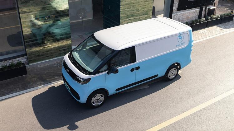 MAXUS E DELIVER 5 L1 ELECTRIC 120kW H1 Van 64kWh Auto