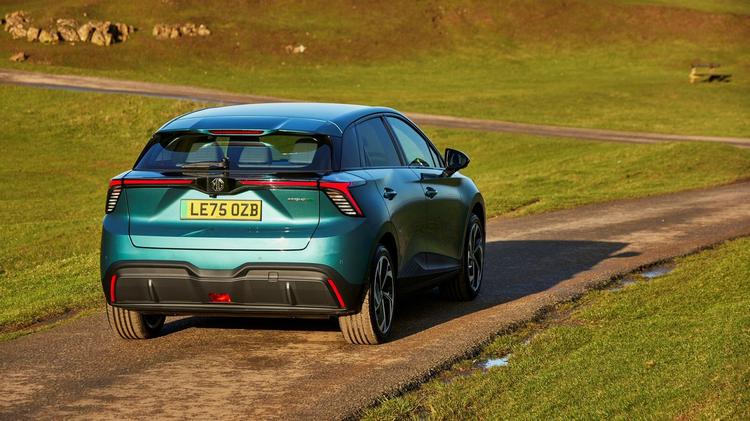 MG MOTOR UK MG4 HATCHBACK 170kW Premium Long Range 64kWh 5dr Auto