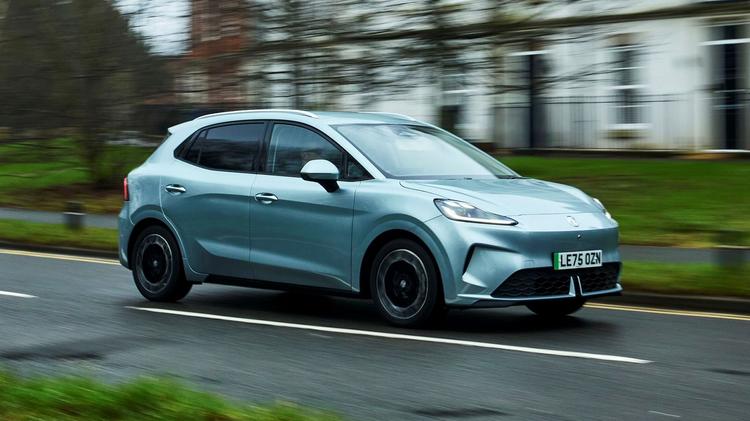 MG MOTOR UK MG4 HATCHBACK 170kW Premium Long Range 64kWh 5dr Auto