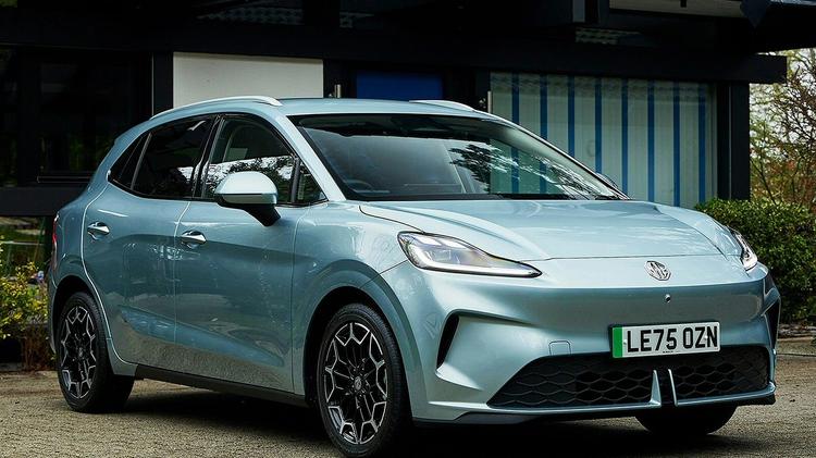 MG MOTOR UK MG4 URBAN HATCHBACK 118kW Premium Long Range 54kWh 5dr Auto