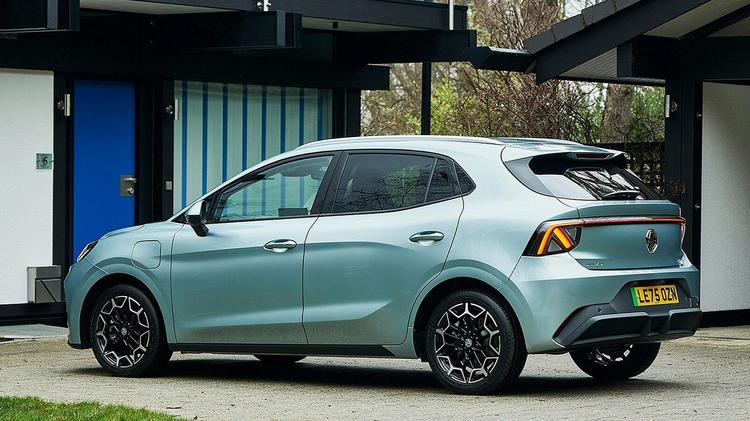 MG MOTOR UK MG4 URBAN HATCHBACK 118kW Premium Long Range 54kWh 5dr Auto