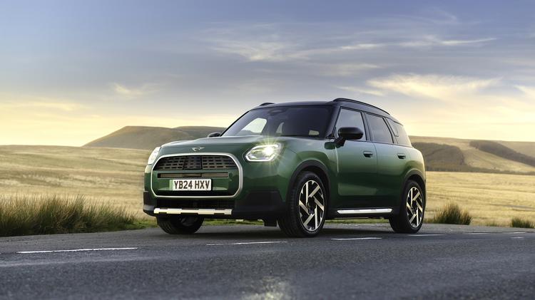 MINI COUNTRYMAN ELECTRIC HATCHBACK 150kW E Classic [Level 2] 66kWh 5dr Auto