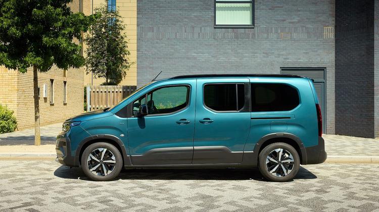 PEUGEOT E-RIFTER ELECTRIC ESTATE 100kW Allure 50kWh 5dr Auto