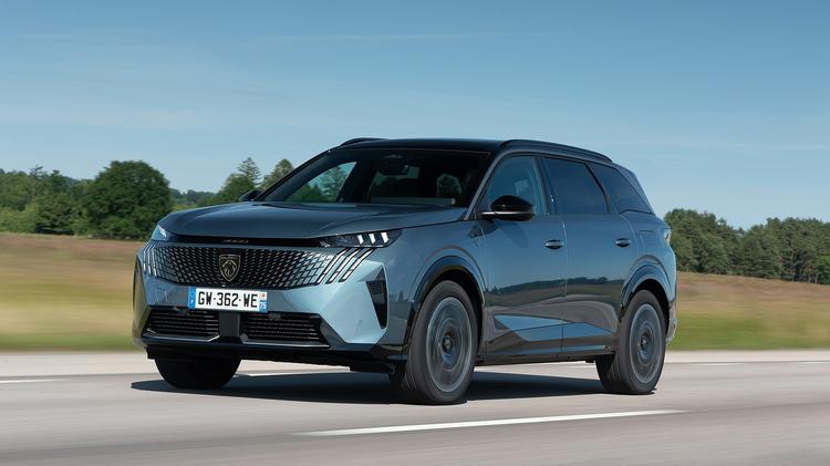 PEUGEOT E-5008 ELECTRIC ESTATE 157kW Allure 73kWh 5dr Auto