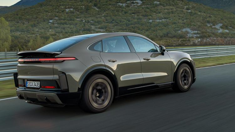 PORSCHE CAYENNE ELECTRIC 490kW S 113kWh 5dr Auto [5 Seat]