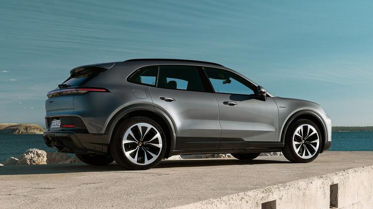 PORSCHE CAYENNE ELECTRIC 325kW 113kWh 5dr Auto
