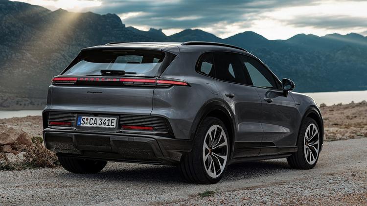 PORSCHE CAYENNE ELECTRIC ESTATE 325kW 113kWh 5dr Auto
