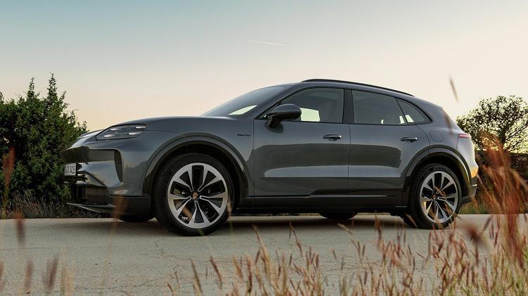 PORSCHE CAYENNE ELECTRIC ESTATE 325kW 113kWh 5dr Auto