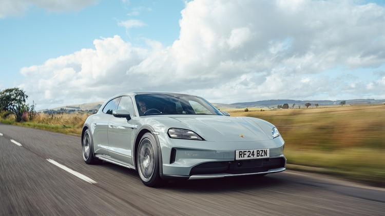 PORSCHE TAYCAN CROSS TURISMO 520kW Turbo 105kWh 5dr Auto