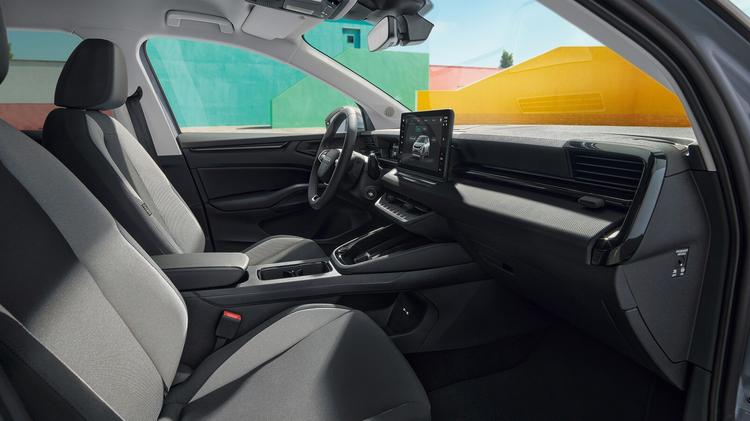 SKODA EPIQ HATCHBACK 99kW 40 SE L 38kWh 5dr Auto