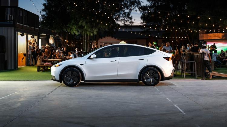 TESLA MODEL Y Long Range RWD 5dr Auto