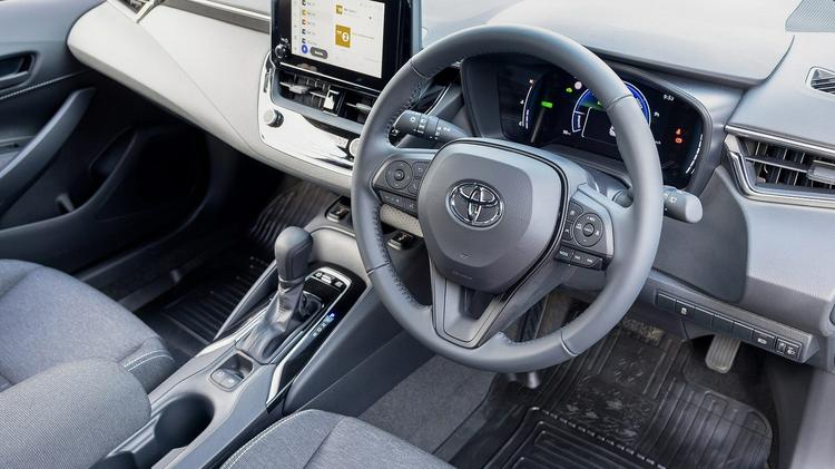 TOYOTA COROLLA PETROL 1.8 VVT-i Hybrid 140 Commercial Auto