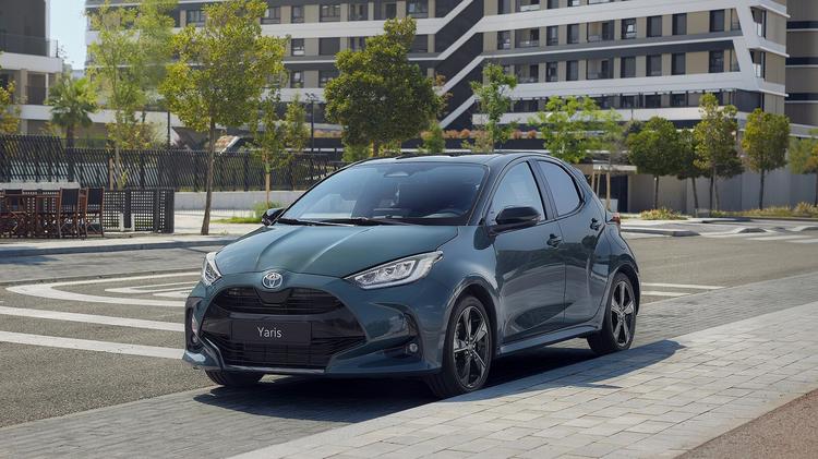 TOYOTA YARIS 1.5 Hybrid Icon 5dr CVT