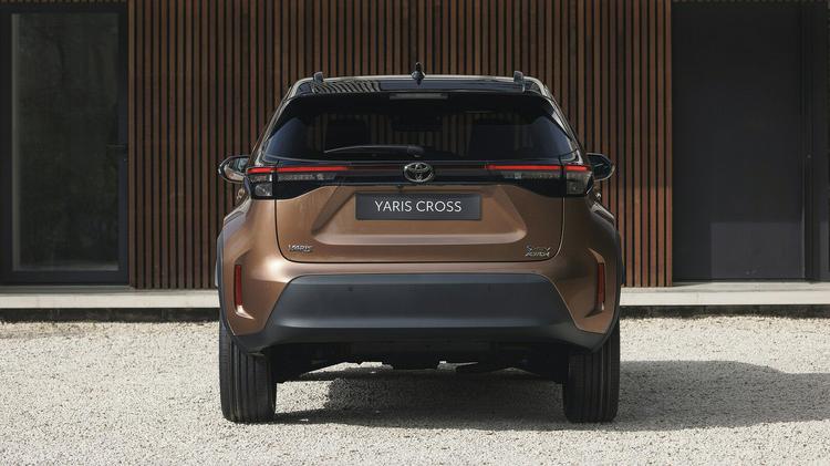 TOYOTA YARIS CROSS ESTATE 1.5 Hybrid Icon 5dr CVT
