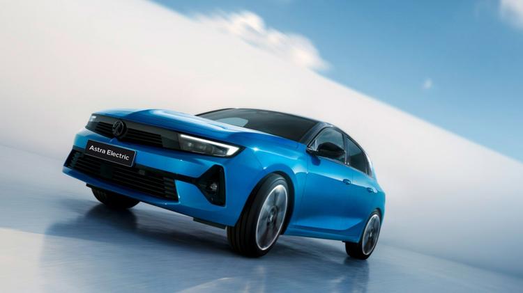VAUXHALL ASTRA ELECTRIC HATCHBACK 115kW Ultimate 54kWh 5dr Auto