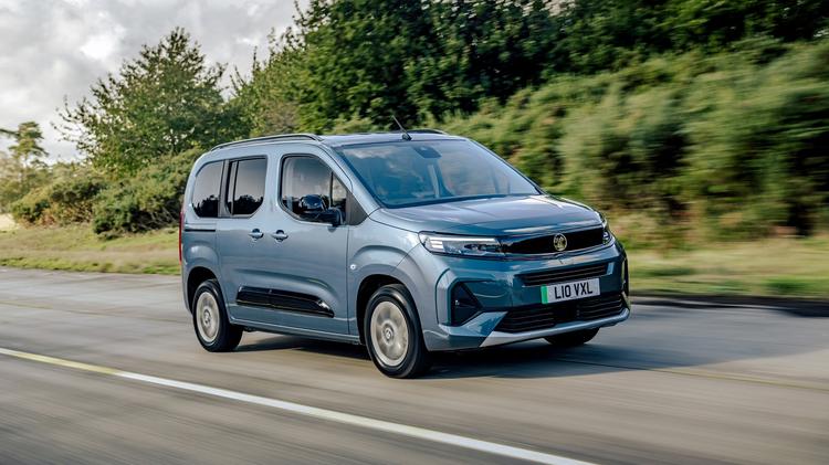 VAUXHALL COMBO LIFE ELECTRIC ESTATE 100kW Ultimate 50kWh 5dr Auto
