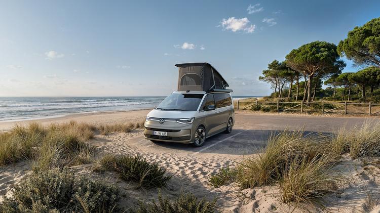 VOLKSWAGEN CALIFORNIA ESTATE 1.5 TSI eHybrid Beach Camper 5dr 4MOTION DSG