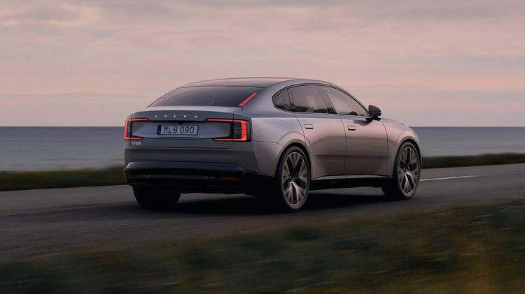VOLVO ES90 HATCHBACK 245kW SM Extended Range Plus 92kWh 5dr Auto