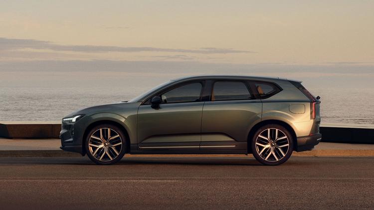 VOLVO EX60 ESTATE P6 275kW 83kWh Ultra 5dr Auto