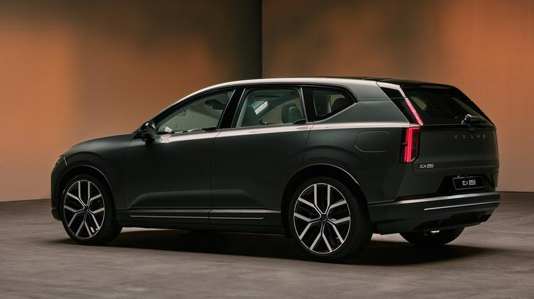 VOLVO EX60 ESTATE P6 275kW 83kWh Ultra 5dr Auto