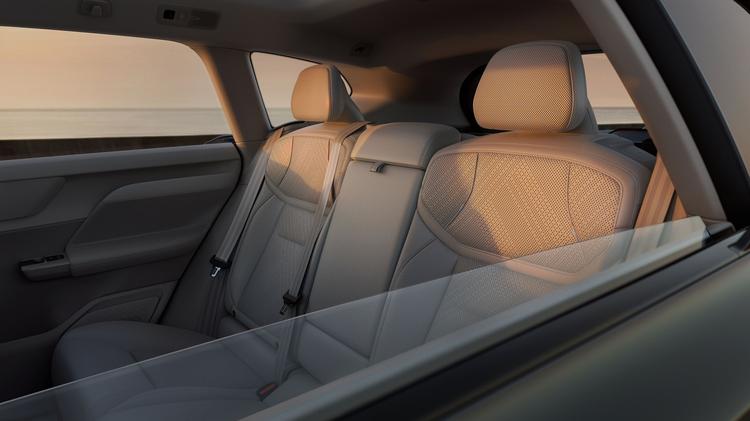 VOLVO EX60 ESTATE P6 275kW 83kWh Ultra 5dr Auto