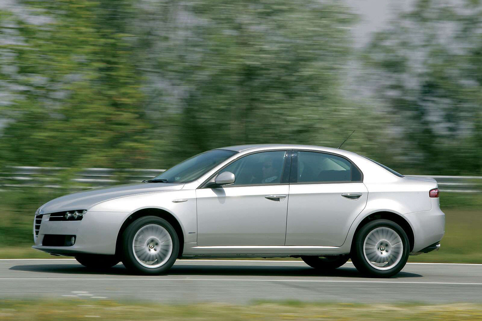 Used Alfa Romeo 159 (2006 - 2009) + Guide - Image 1