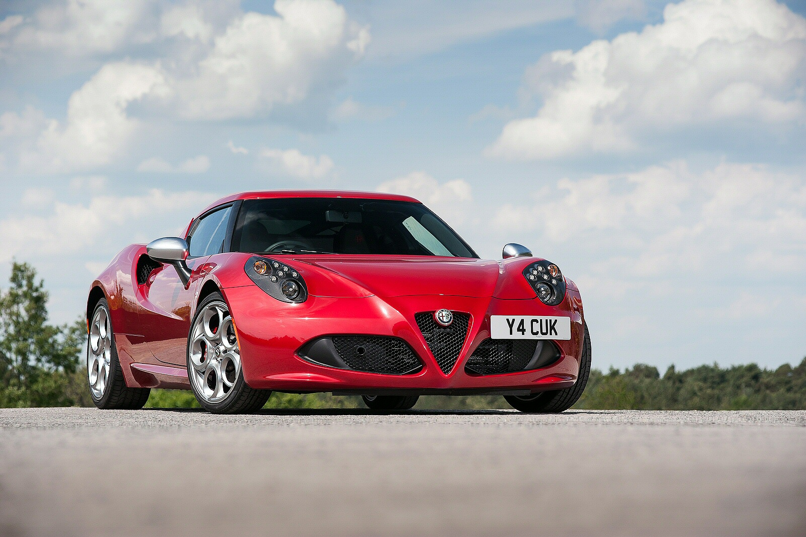 Used Alfa Romeo 4C (2013 - 2020) + Guide - Image 1