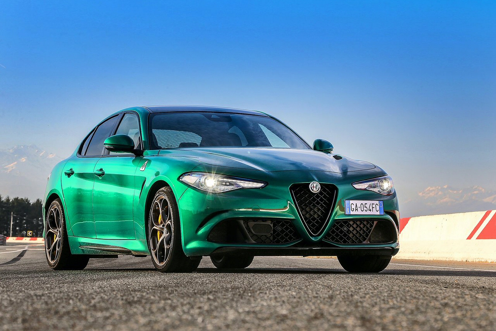Used Alfa Romeo Giulia Quadrifoglio (2016 - 2023) + Guide - Image 1