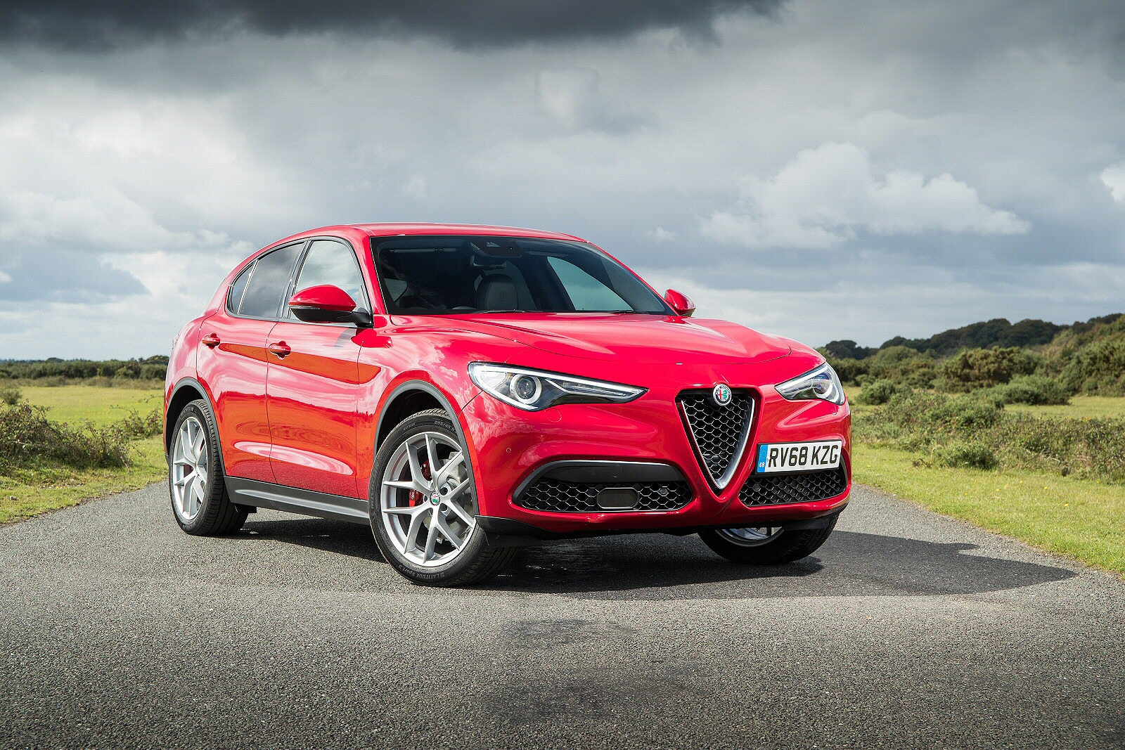 Used Alfa Romeo Stelvio (2017 - 2022) + Guide - Image 1