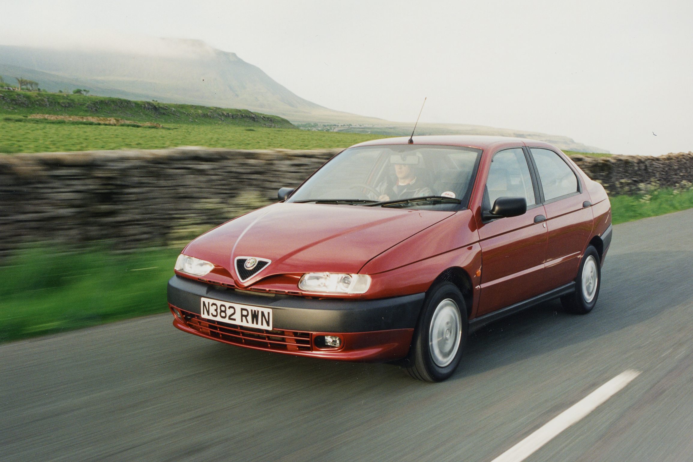 Used Alfa Romeo 146 (1995 - 2000) + Guide - Image 1