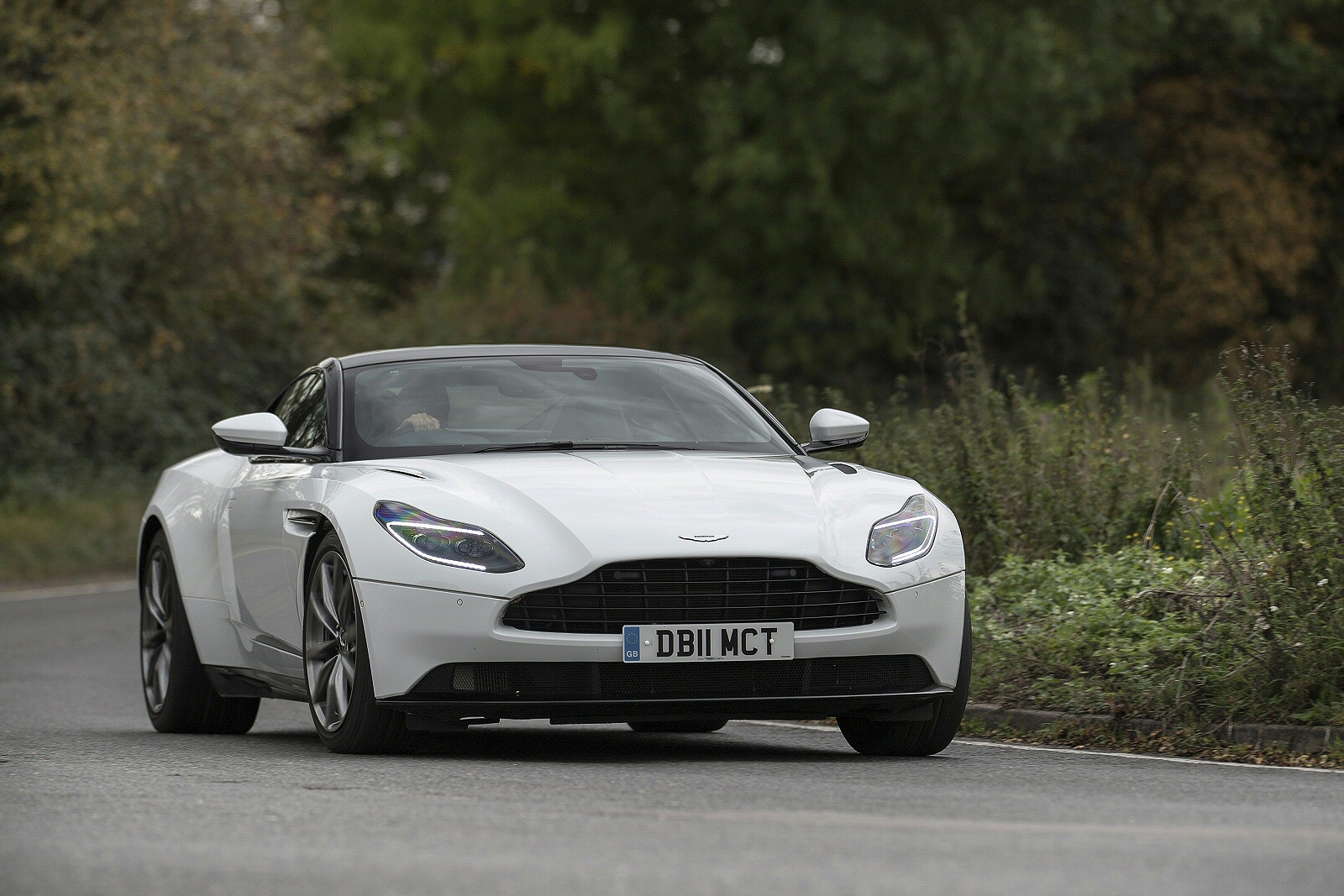 Used Aston Martin DB11 Coupe (2017 - 2023) + Guide - Image 1